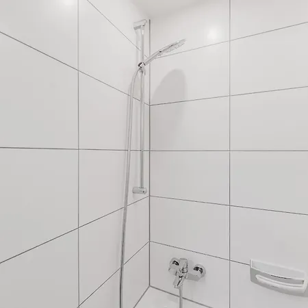 Appartement In Toplage In Duesseldorf-oberkassel Düsseldorf