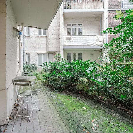 In Toplage In Duesseldorf-oberkassel Appartement Düsseldorf