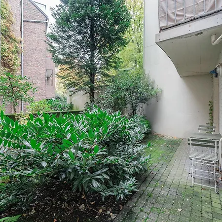 In Toplage In Duesseldorf-oberkassel Appartement *